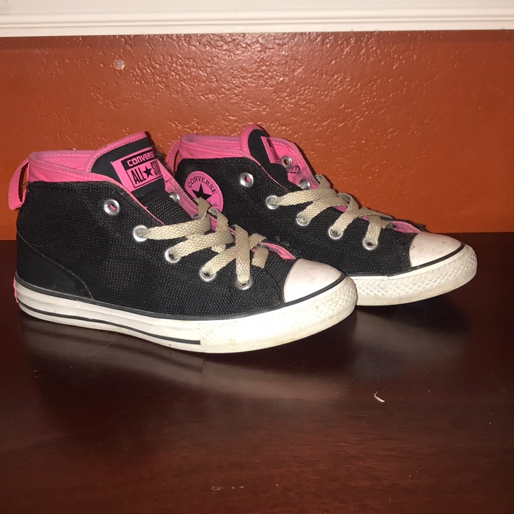 Kids converse